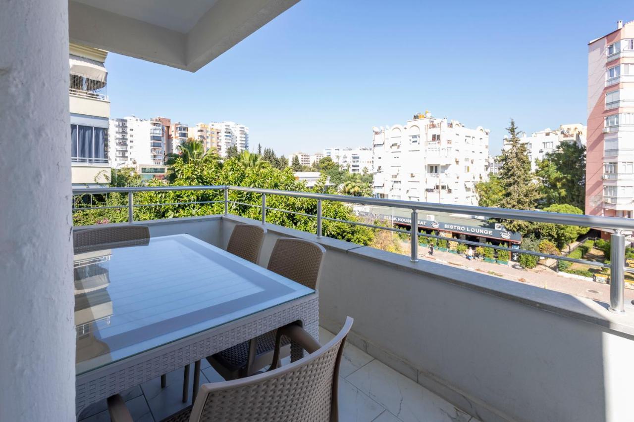 Apartamento Peramis Apart Antalya Exterior foto